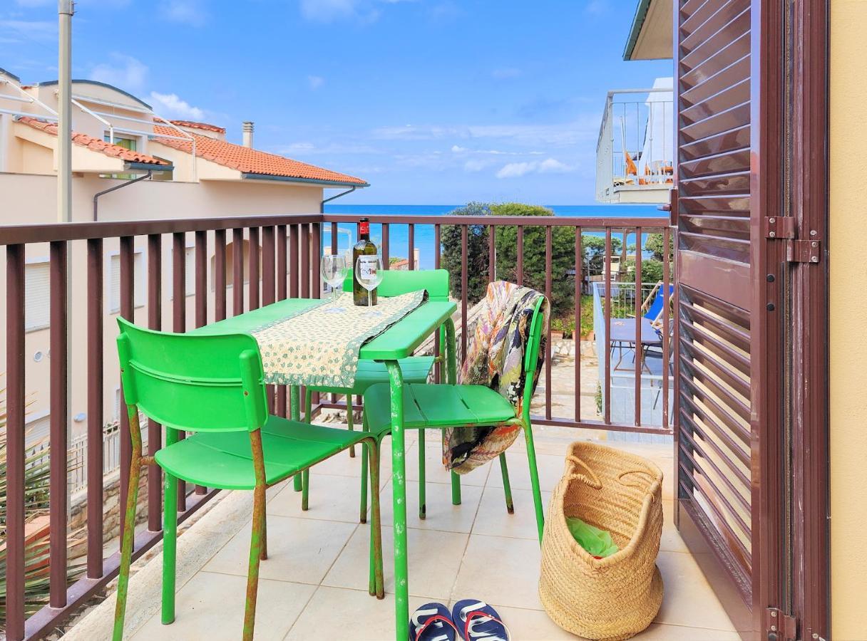 Le Dune Sea View Apartments - Futura Cav San Vincenzo Buitenkant foto