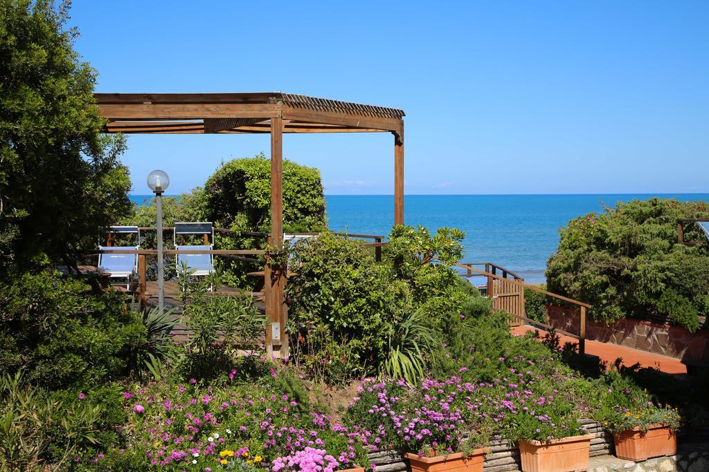 Le Dune Sea View Apartments - Futura Cav San Vincenzo Buitenkant foto